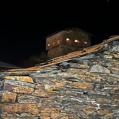 Guesthouse Ivas Ushguli Exterior foto